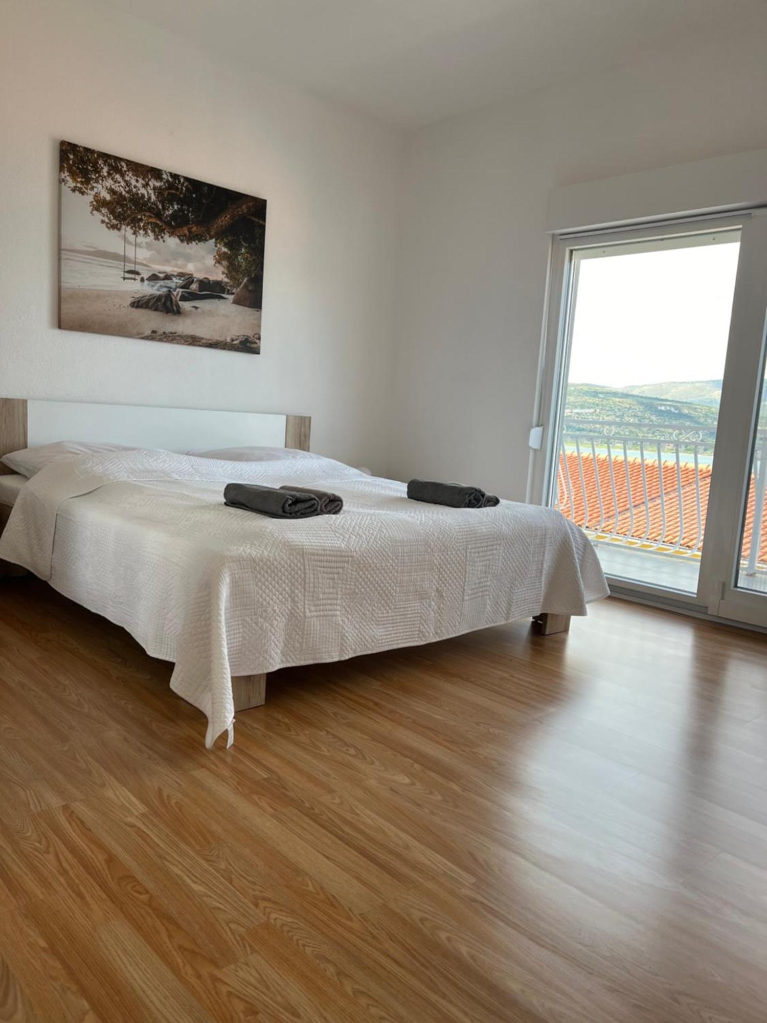 Apartment Roko Трогир Экстерьер фото